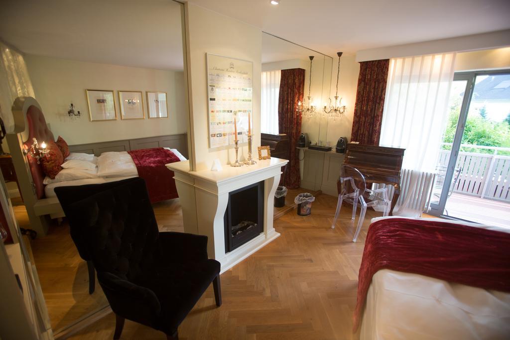 Hotel Heiligenstein Baden-Baden Buitenkant foto
