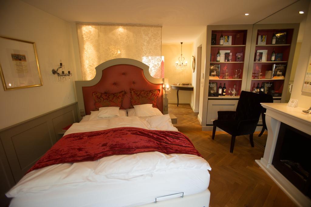 Hotel Heiligenstein Baden-Baden Buitenkant foto